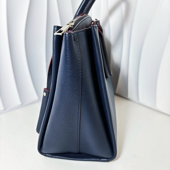 Louis Vuitton Navy Leather Lock Me Tote Bag with Red Accents - Picture 3 of 16